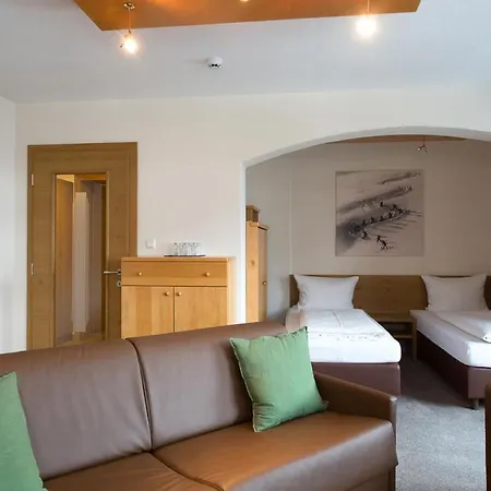 Rundeck Ξενοδοχείο 4*