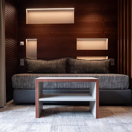 Rundeck Отель Санкт-Антон-ам-Арльберг