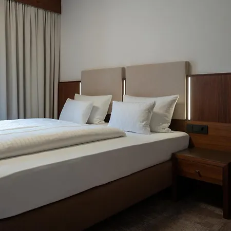 Hotel Rundeck 4*