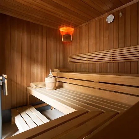 Ξενοδοχείο Rundeck 4*