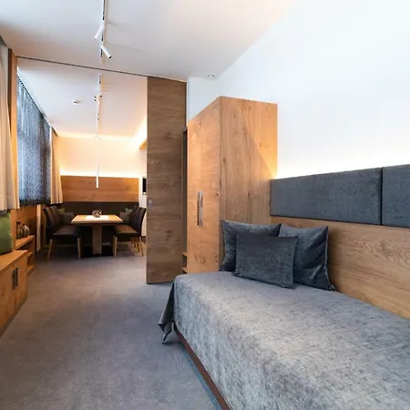 Rundeck Ξενοδοχείο 4*