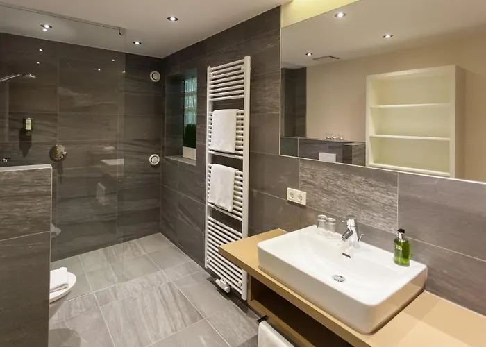 兰德克酒店 酒店 4*