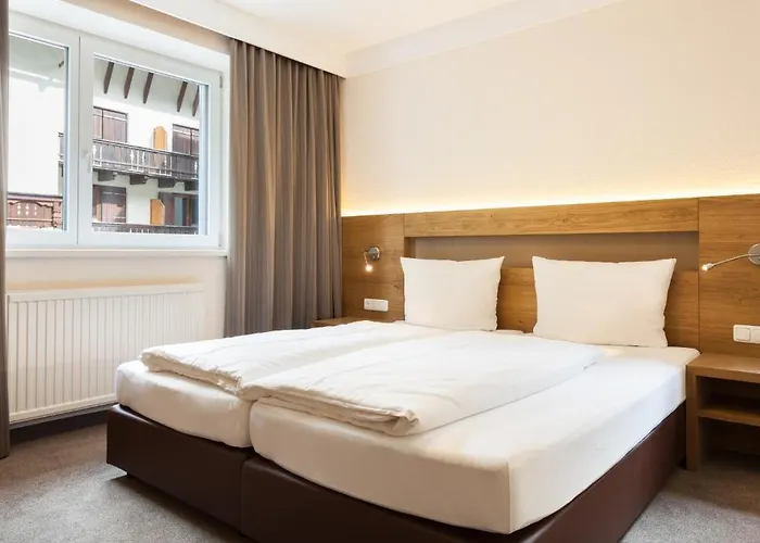 兰德克酒店 酒店 4*