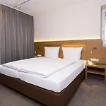 Отель Rundeck 4*